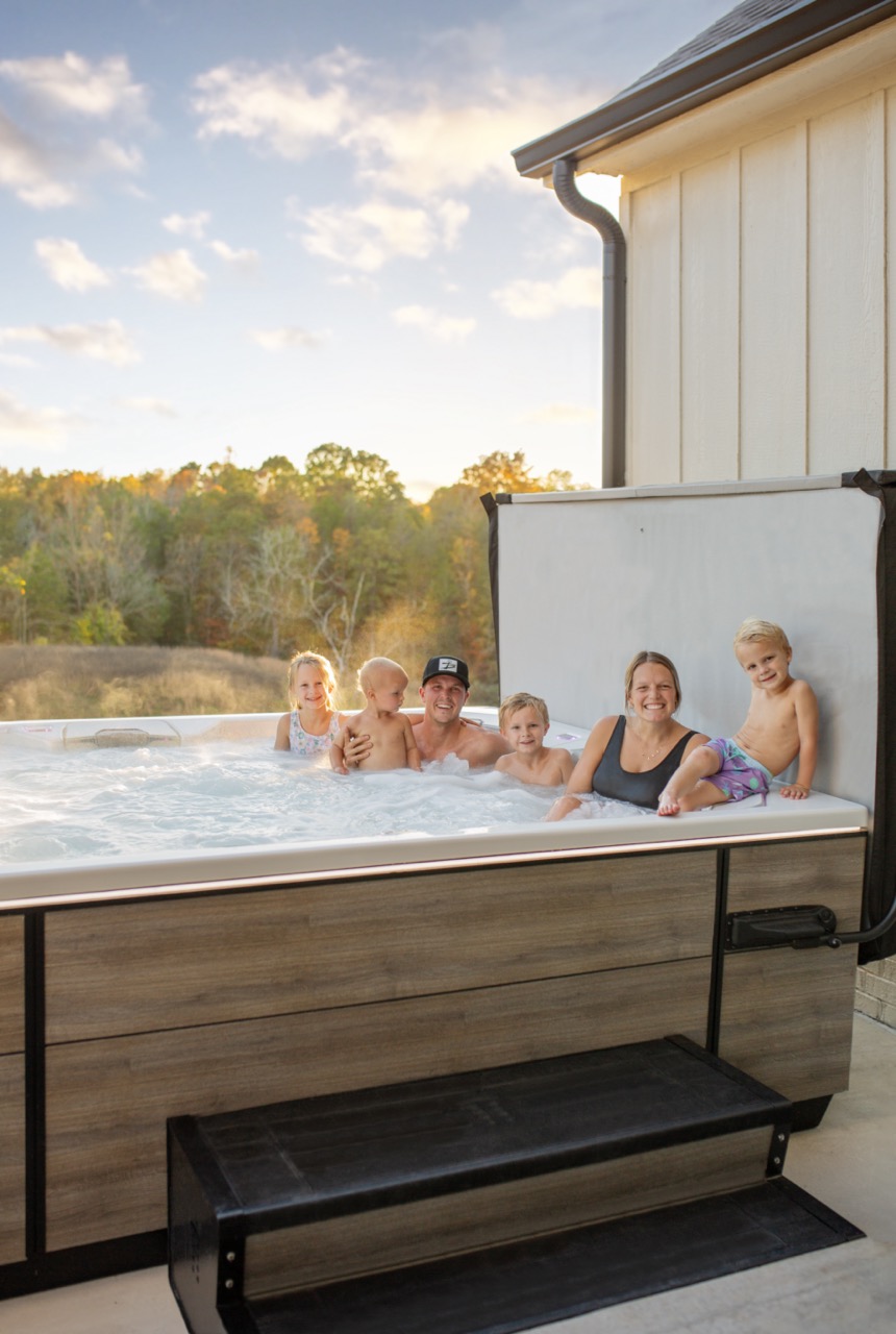 Bullfrogspas M8 Outdoor Whirlpool 239x239x96cm