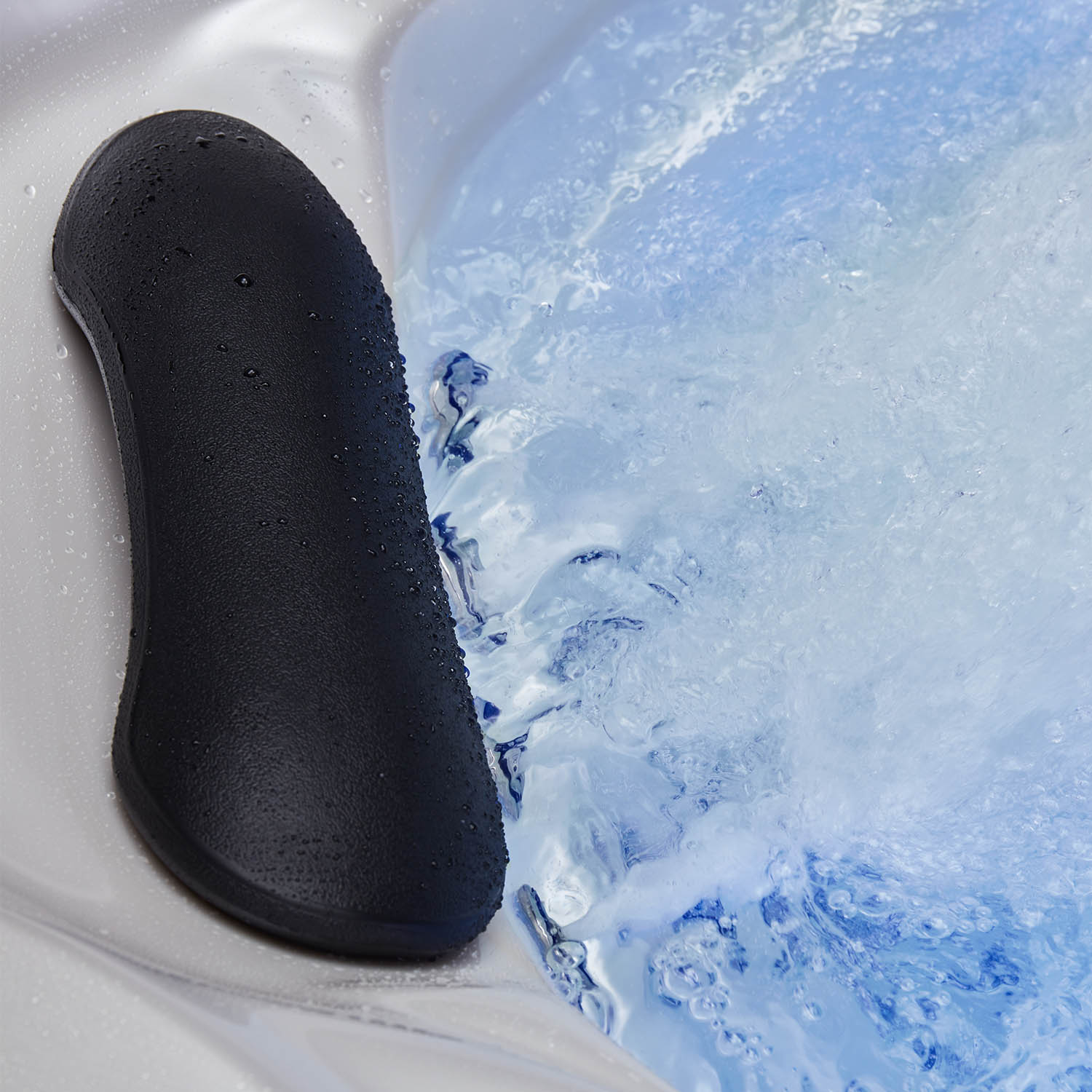 LuBoss Outdoor Whirlpool Modell LuBoss-596S Premium 220x220x90 cm LxBxH 