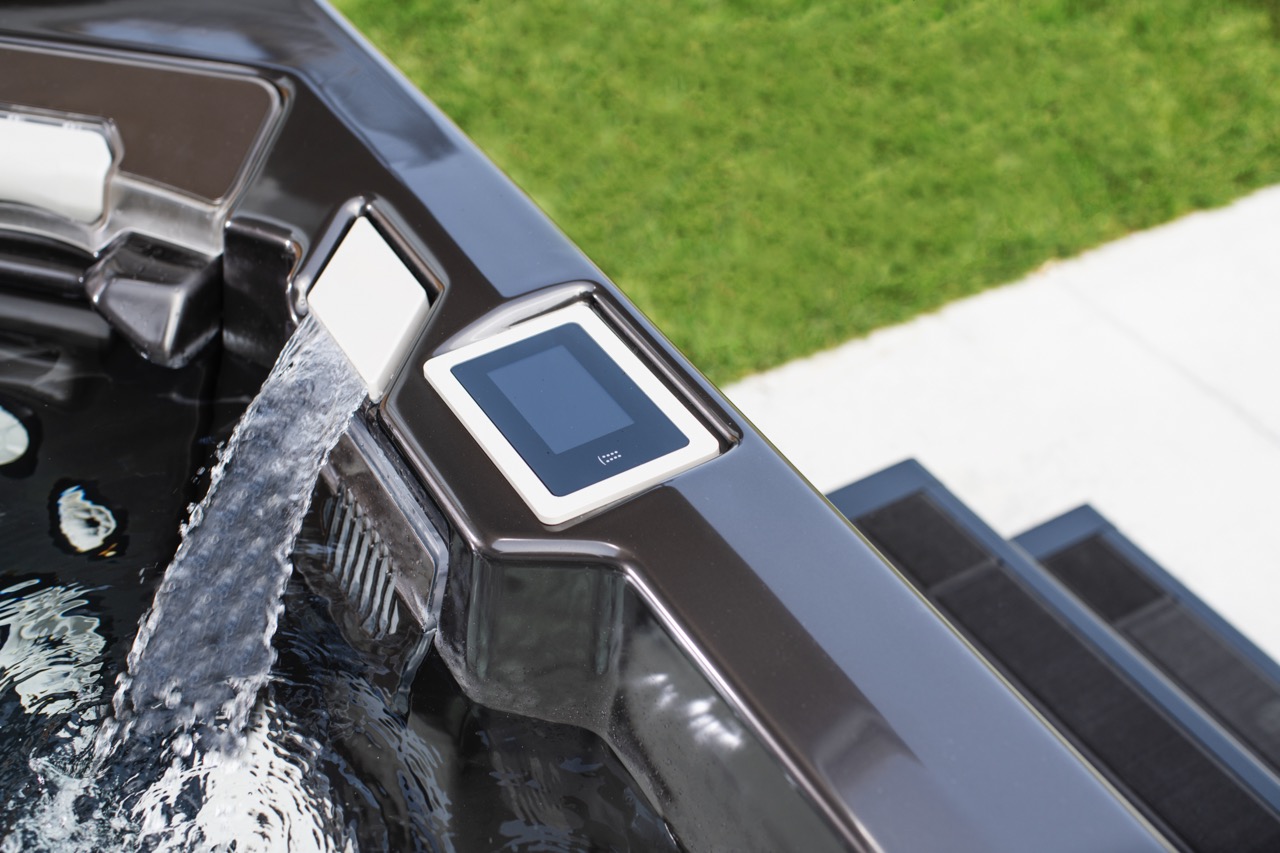 Bullfrogspas M8 Outdoor Whirlpool 239x239x96cm