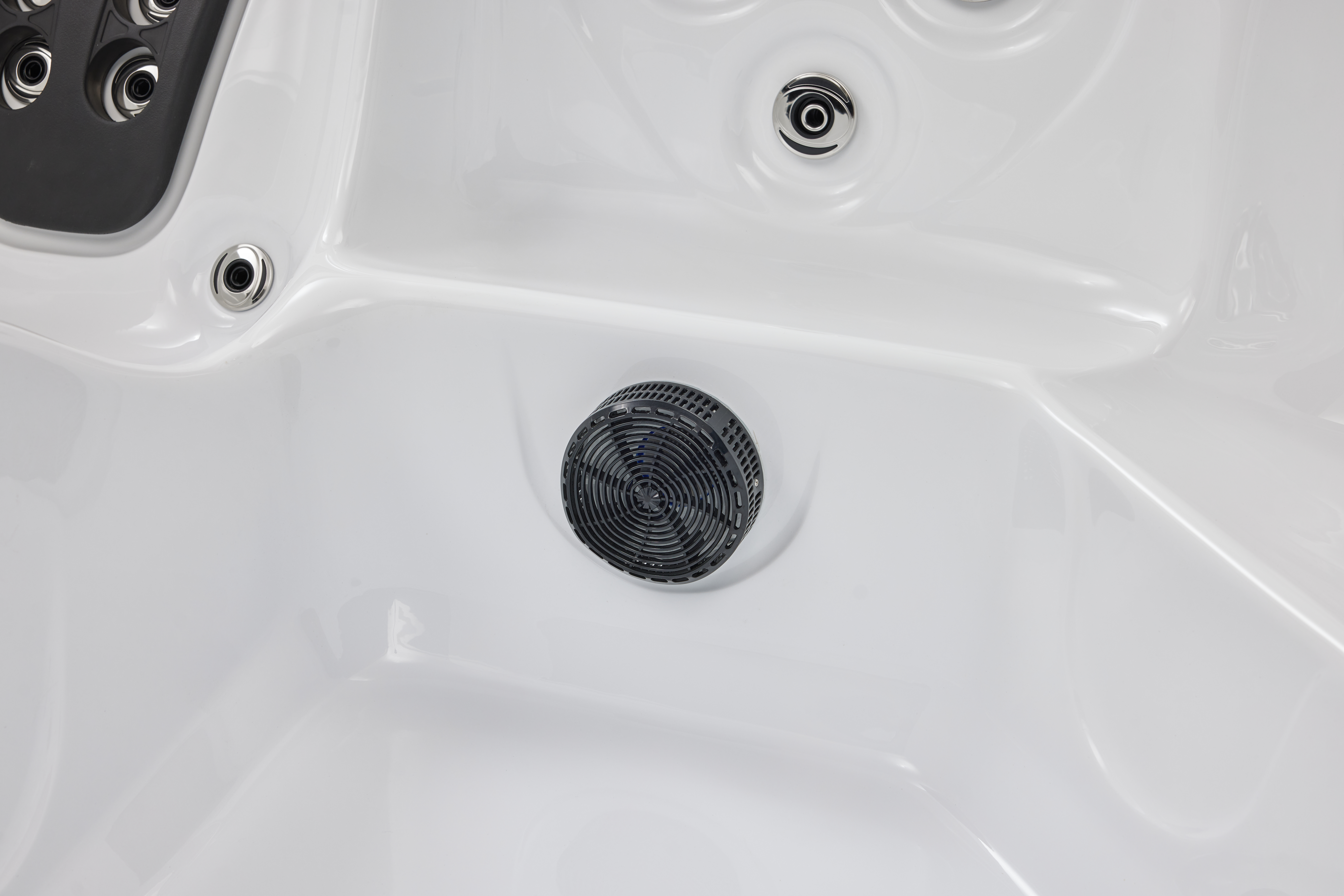 LuBoss Outdoor Whirlpool Modell LuBoss-594S Premium 215x215x90 cm LxBxH