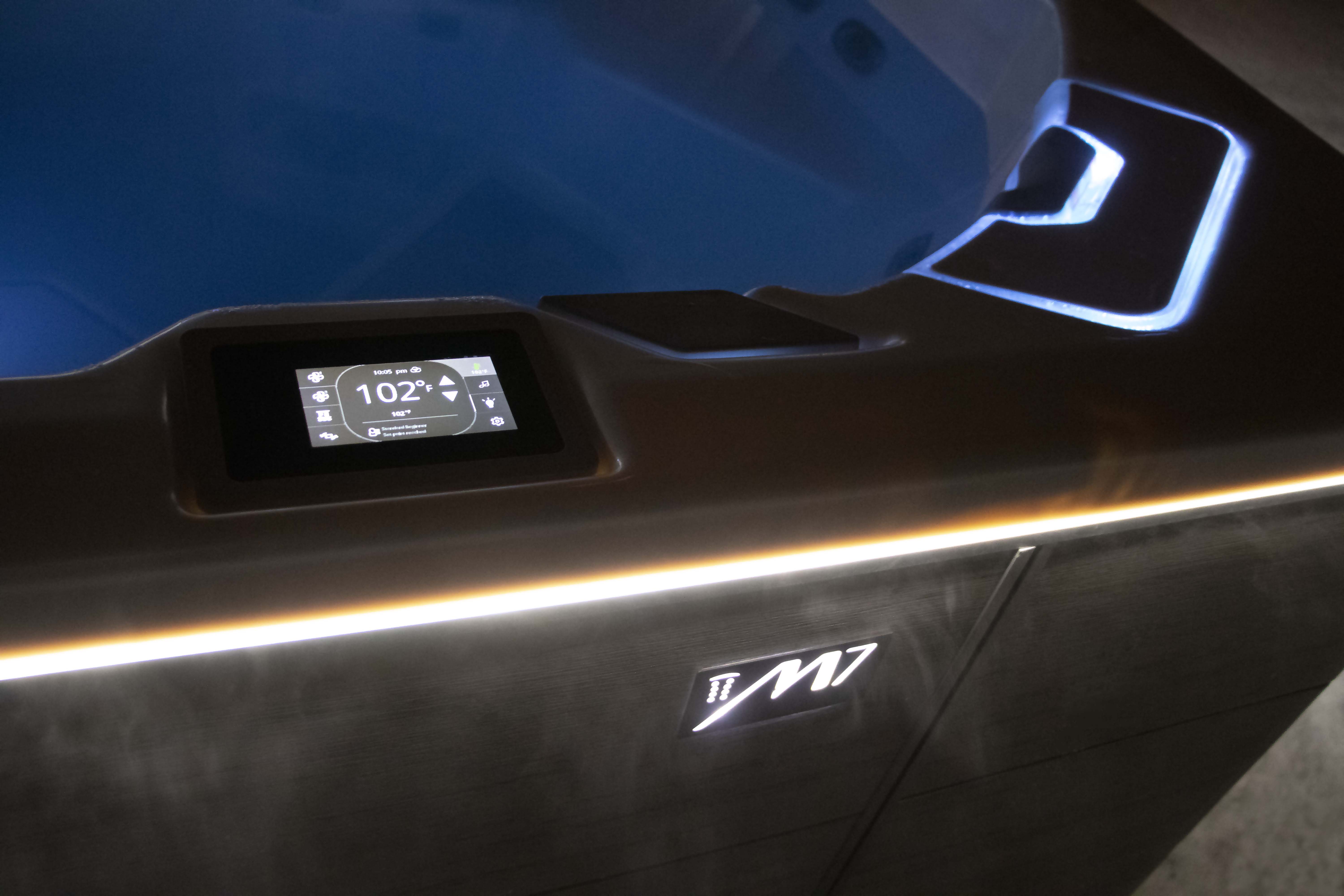 Bullfrogspas M8 Outdoor Whirlpool 239x239x96cm