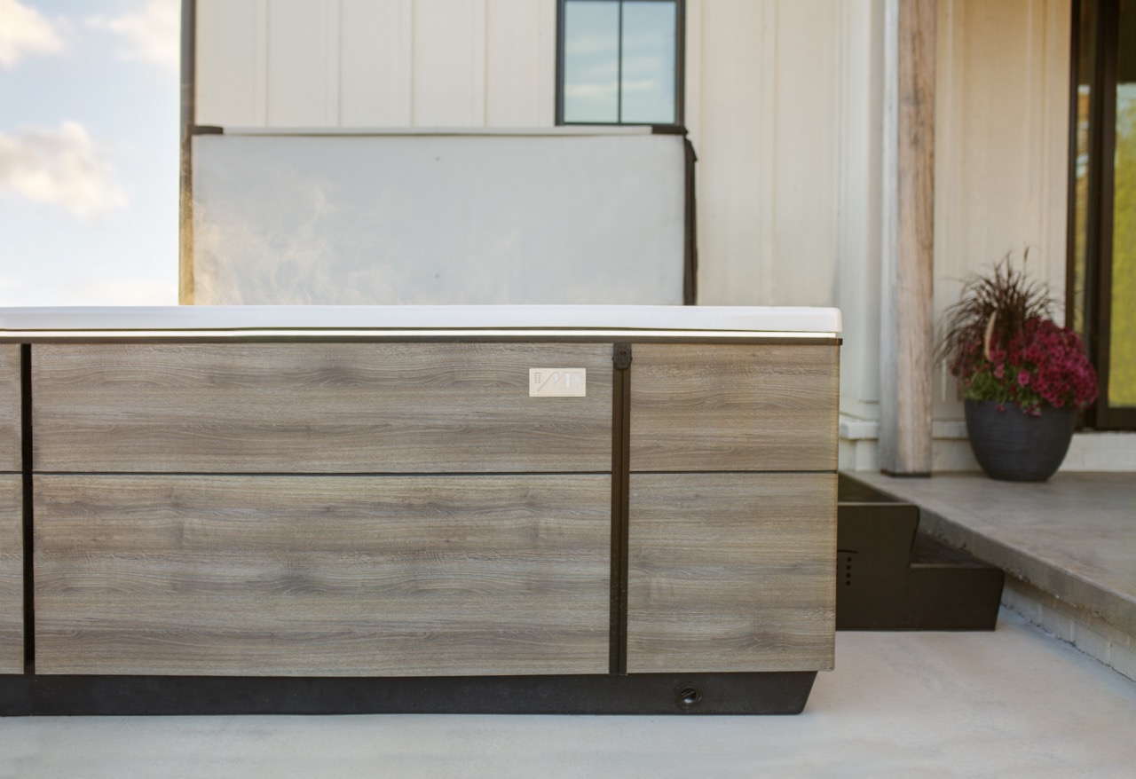 Bullfrogspas M8 Outdoor Whirlpool 239x239x96cm